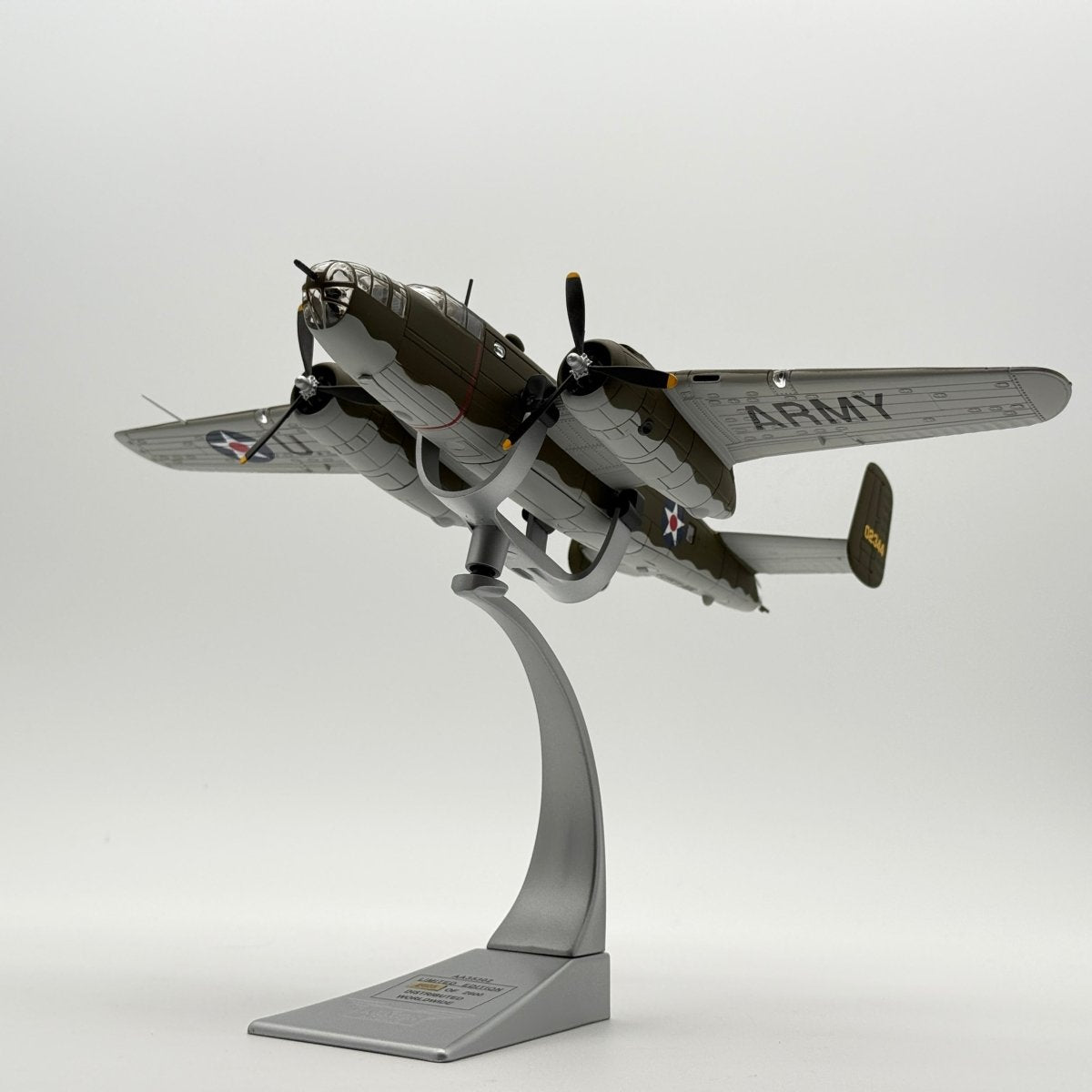 Corgi AA35302 1:72 North American B-25B Mitchell 40-2344 Jimmy Doolittle Doolittle Raid 1942 - Corgi