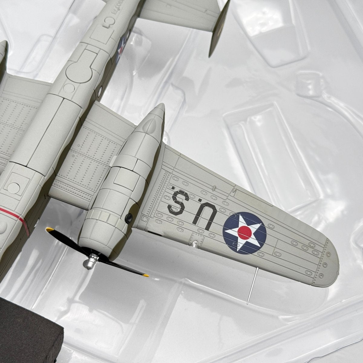 Corgi AA35302 1:72 North American B-25B Mitchell 40-2344 Jimmy Doolittle Doolittle Raid 1942 - Corgi