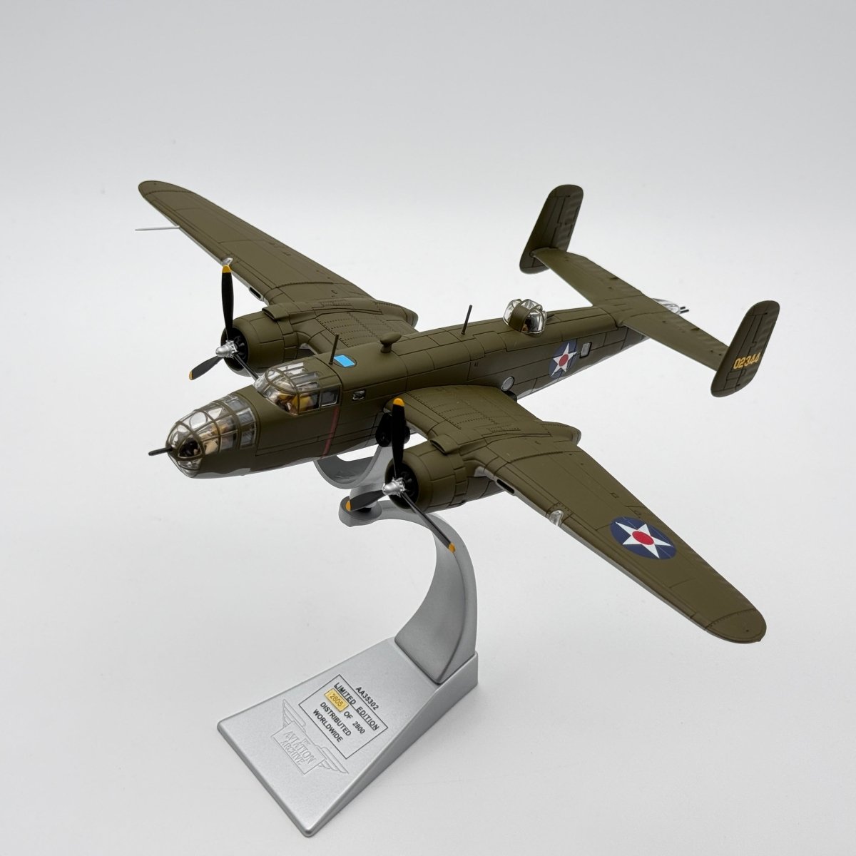 Corgi AA35302 1:72 North American B-25B Mitchell 40-2344 Jimmy Doolittle Doolittle Raid 1942 - Corgi