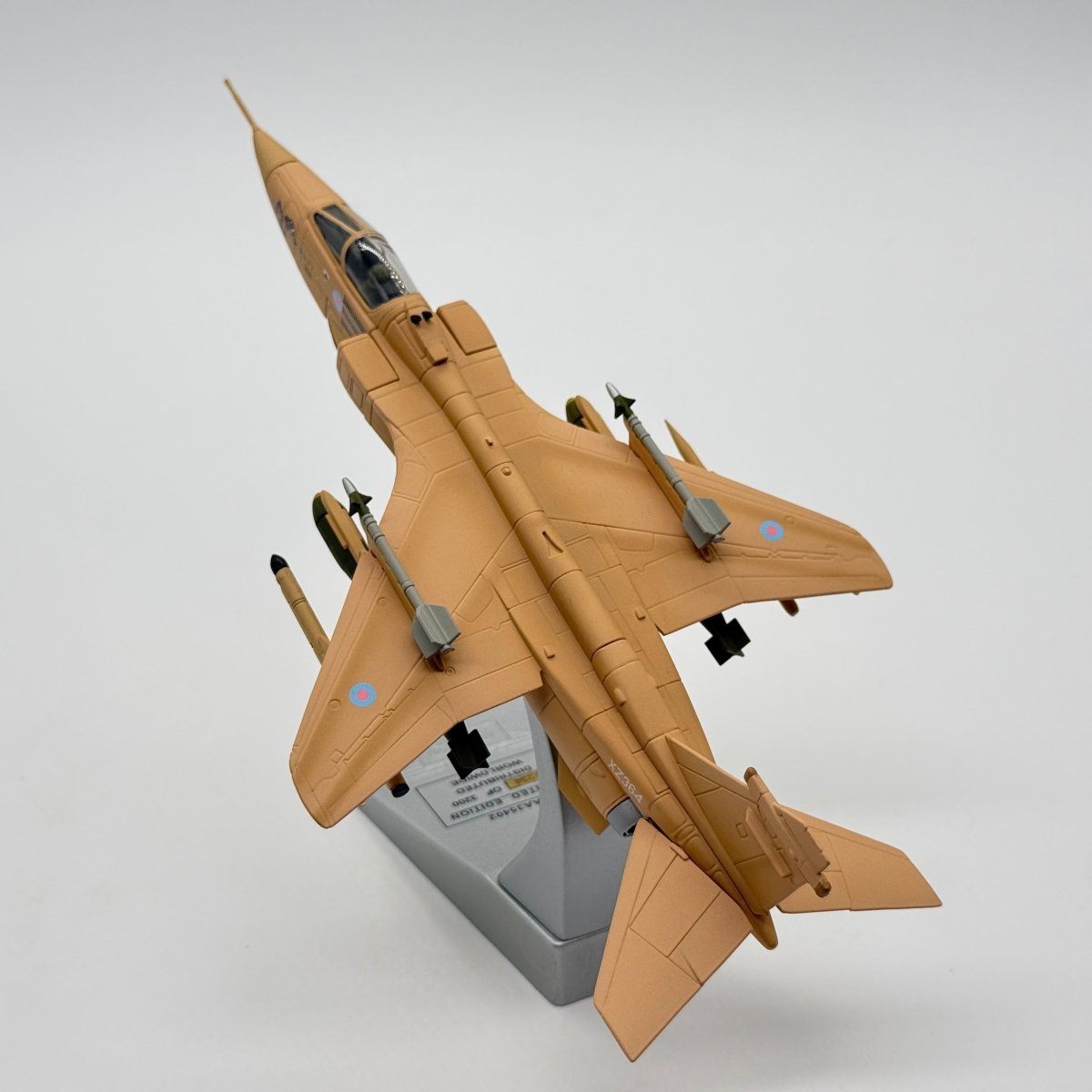 Corgi AA35402 1:72 SEPECAT Jaguar GR.Mk 1 RAF No.54 Sqn XZ364 Sandman Muharraq Gulf War 1991 - Corgi