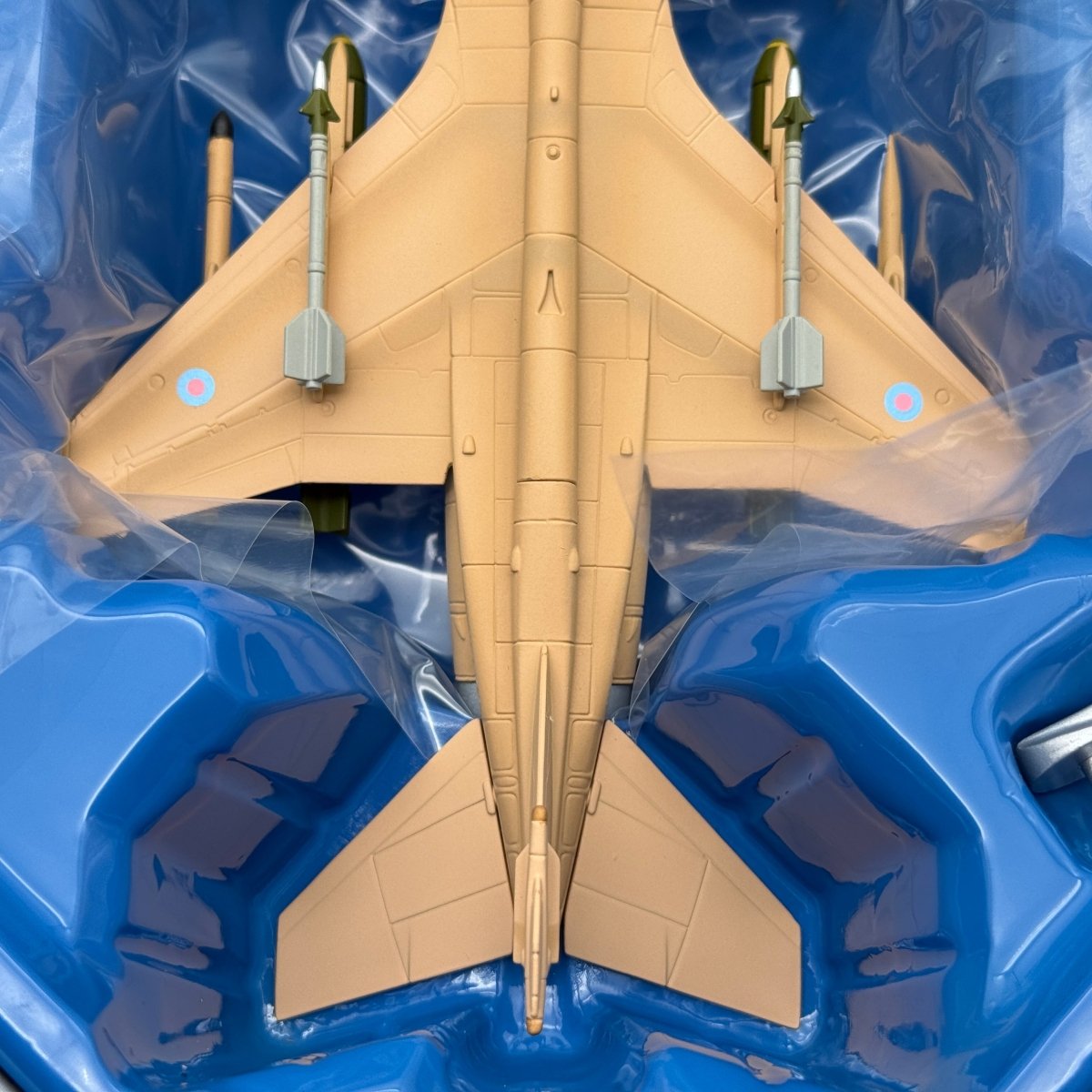 Corgi AA35402 1:72 SEPECAT Jaguar GR.Mk 1 XZ364 Sandman No.54 Sqn RAF Muharraq Operation Granby 1991 - Corgi