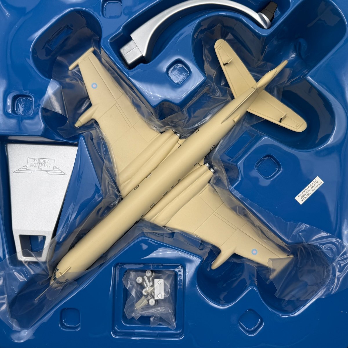 Corgi AA35601 1:144 BAe Nimrod MR.2 XV240 No. 201 Sqn RAF Kinloss Scotland 2004 - Corgi