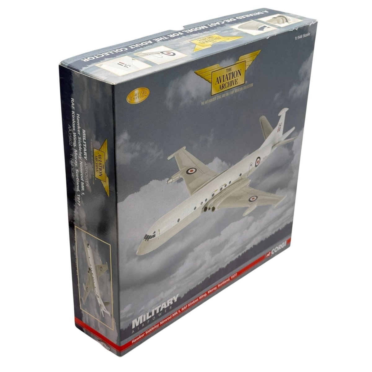Corgi AA35602 1:144 Hawker Siddeley Nimrod MR.1 XV254 RAF Kinloss Scotland 1977 - Corgi