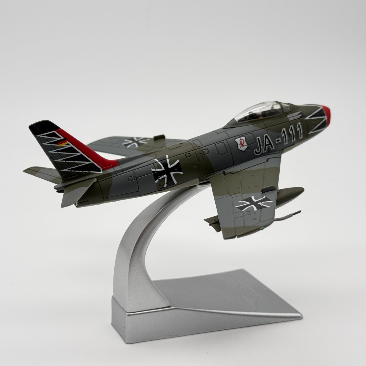 Corgi AA35816 1:72 Canadair Sabre Mk 6 Luftwaffe JG 71 Hartmann JA - 111 - Corgi