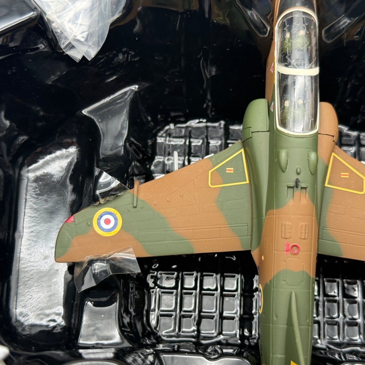 Corgi AA36009 1:72 BAe Hawk T.Mk 1A RAF No.19 Sqn XX184 Spitfire Livery - Corgi
