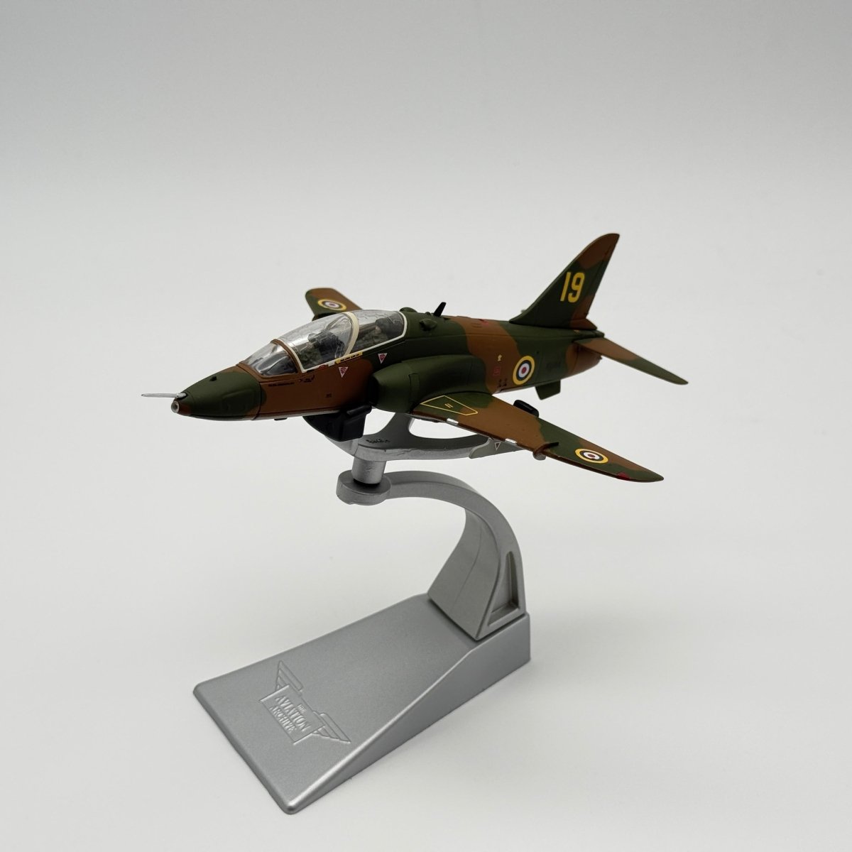 Corgi AA36009 1:72 BAe Hawk T.Mk 1A RAF No.19 Sqn XX184 Spitfire Livery - Corgi