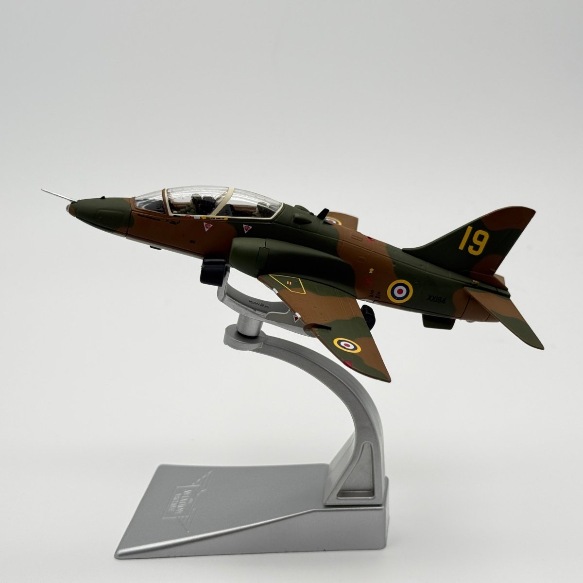 Corgi AA36009 1:72 BAe Hawk T.Mk 1A RAF No.19 Sqn XX184 Spitfire Livery - Corgi