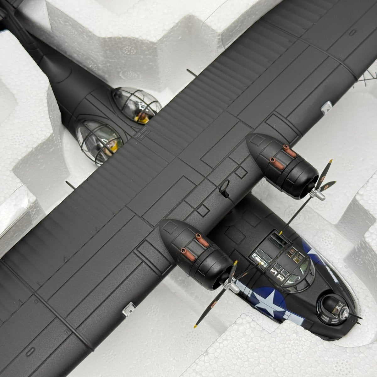 Corgi AA36104 1:72 Consolidated PBY-5A Catalina Black Cat White 69 William Pfleeger USN VP-34 New Guinea 1944 - Corgi