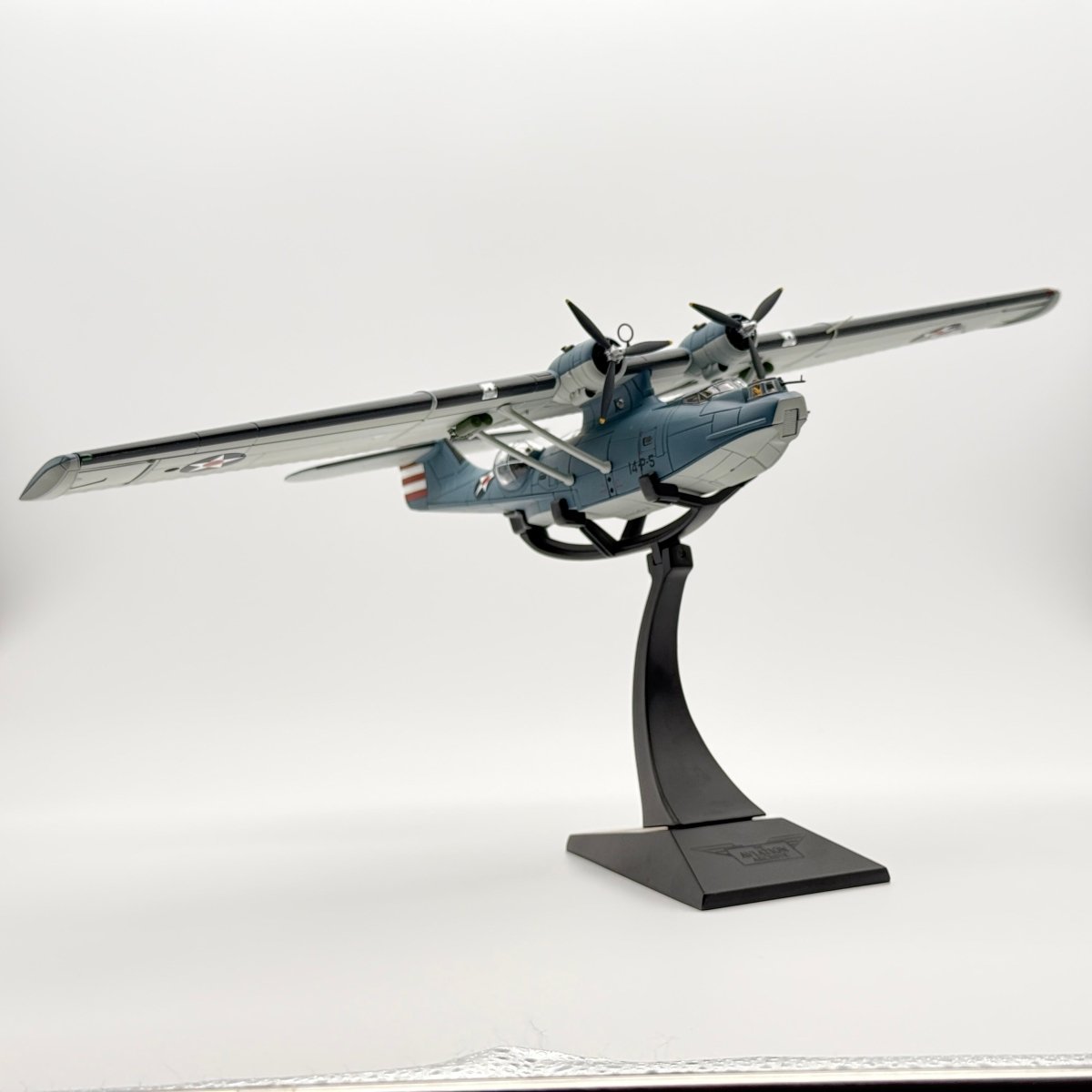 Corgi AA36112 1:72 PBY-5 Catalina 14-P-5 VP-14 US Navy Pearl Harbor 1941-42 - Corgi