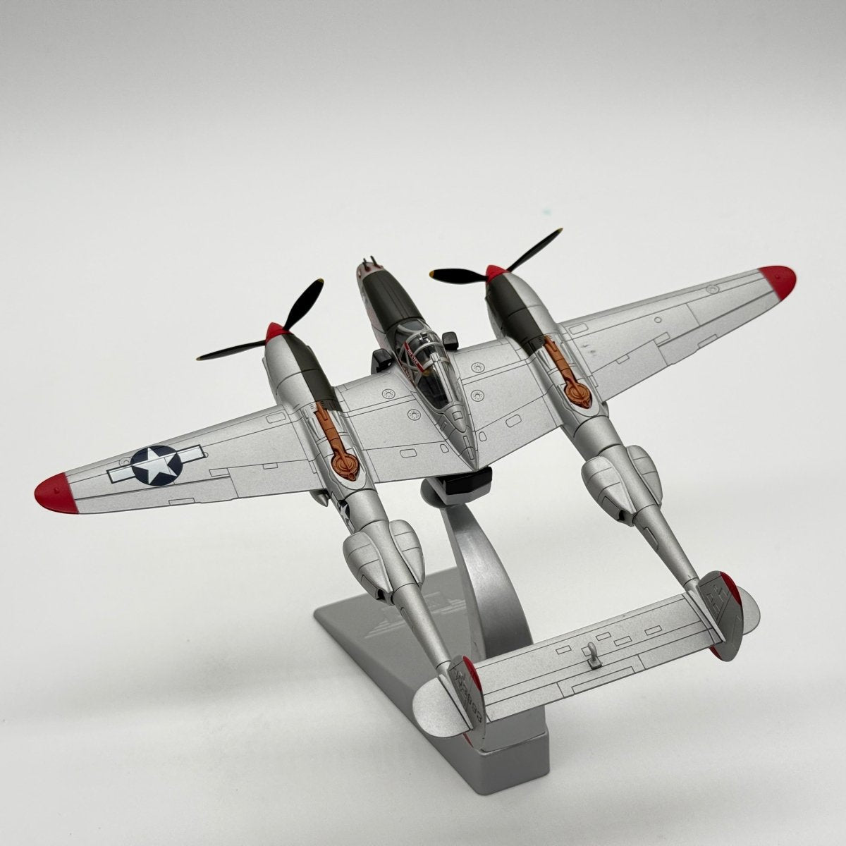 Corgi AA36601 1:72 Lockheed P-38J Lightning USAAF 49th FG 9th FS 42-103993 Marge Richard Bong New Guinea 1942 - Corgi