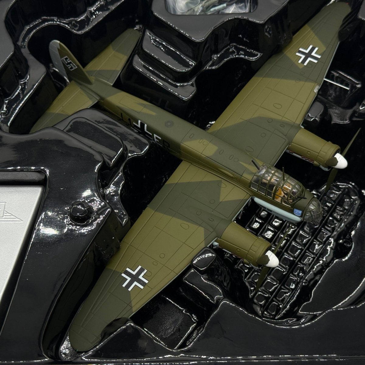 Corgi AA36705 1:72 Junkers Ju 88A-1 Luftwaffe LG I./III Adler Tag 1940 - Corgi