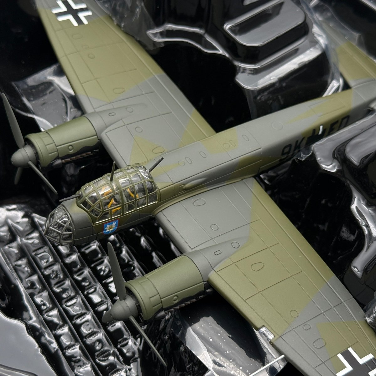 Corgi AA36712 1:72 Junkers Ju 88A-5 9K+ED Stab III./KG 51 1940 - Corgi