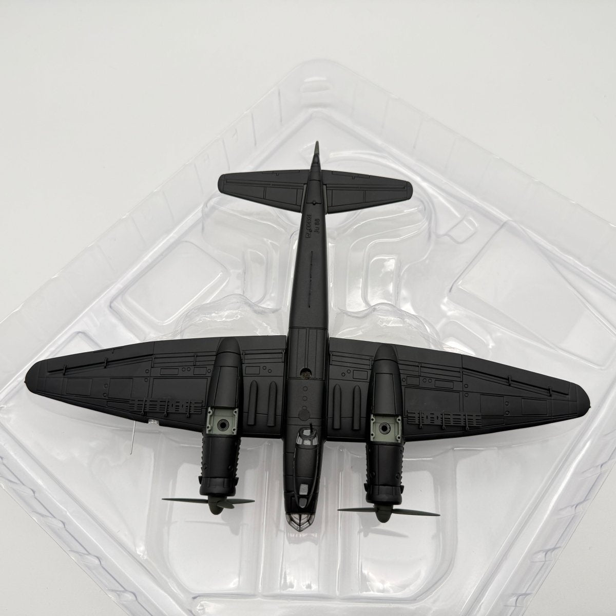 Corgi AA36712 1:72 Junkers Ju 88A-5 9K+ED Stab III./KG 51 1940 - Corgi