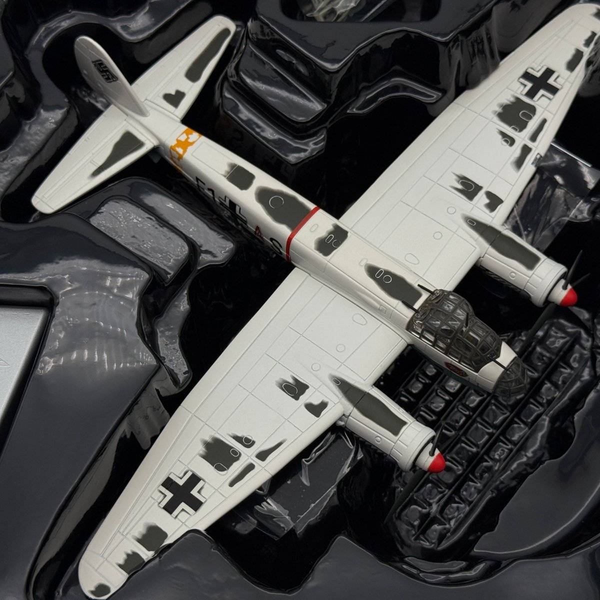Corgi AA36713 1:72 Junkers Ju 88A-5 F1+AS 8./KG 76 Operation Barbarossa 1941 - Corgi