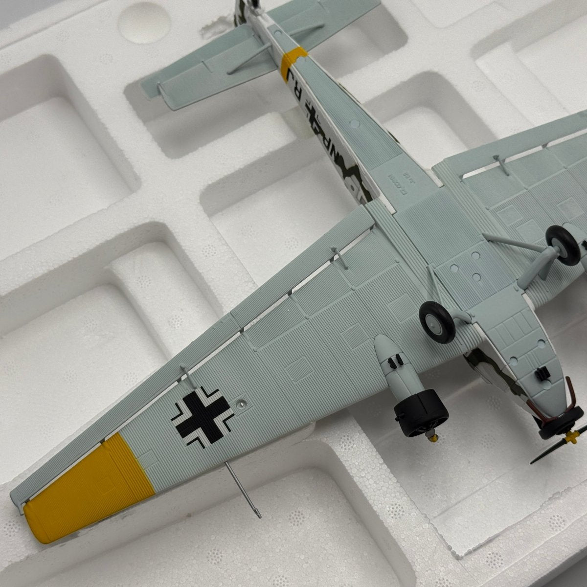 Corgi AA36904 1:72 Junkers Ju 52/3m RJ+NP C-Schulen Thorn Eastern Front December 1941 - Corgi