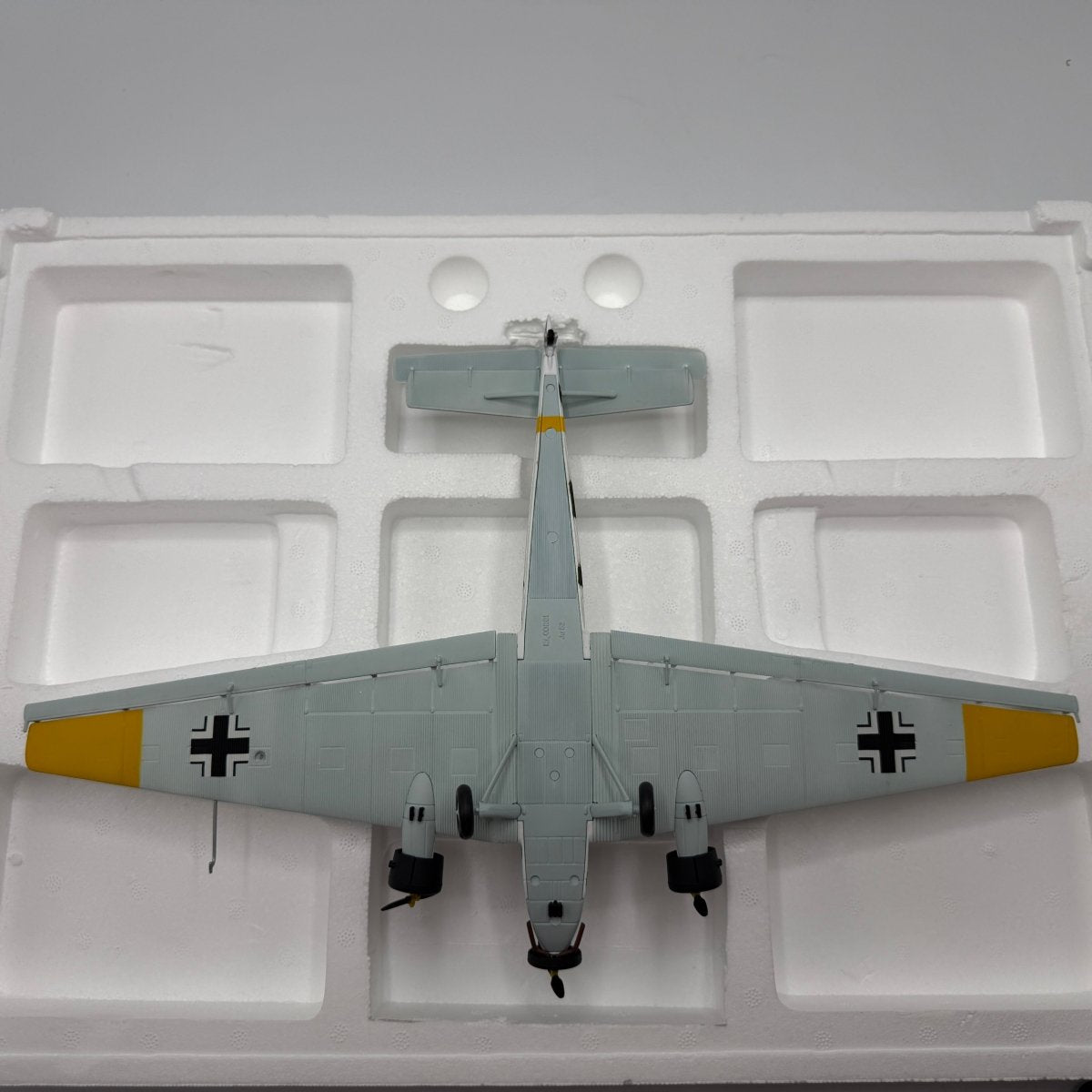 Corgi AA36904 1:72 Junkers Ju 52/3m RJ+NP C-Schulen Thorn Eastern Front December 1941 - Corgi