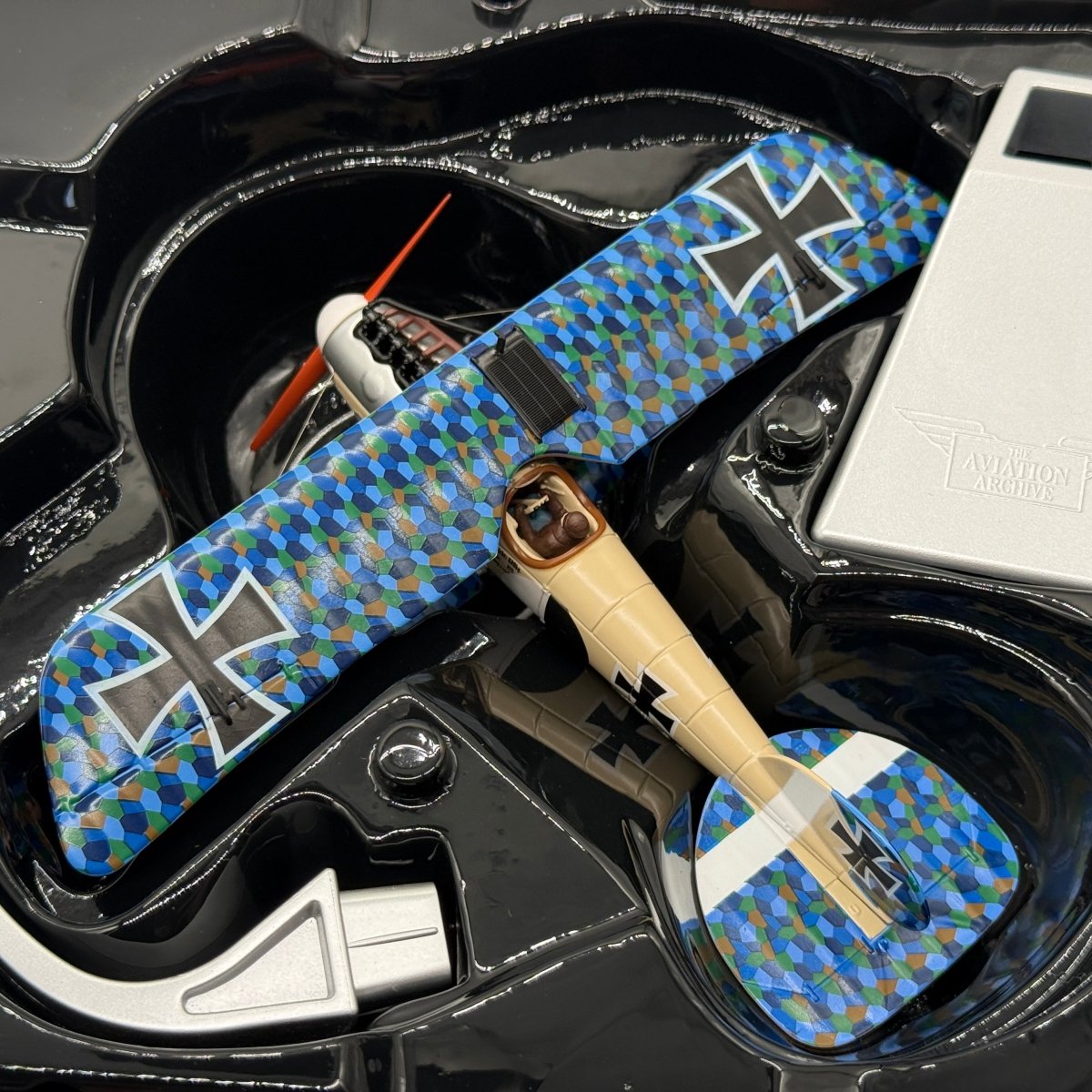 Corgi AA37802 1:48 Albatros D.V Luftstreitkräfte Jasta 23B Friedrich Ritter von Roth 1918 - Corgi