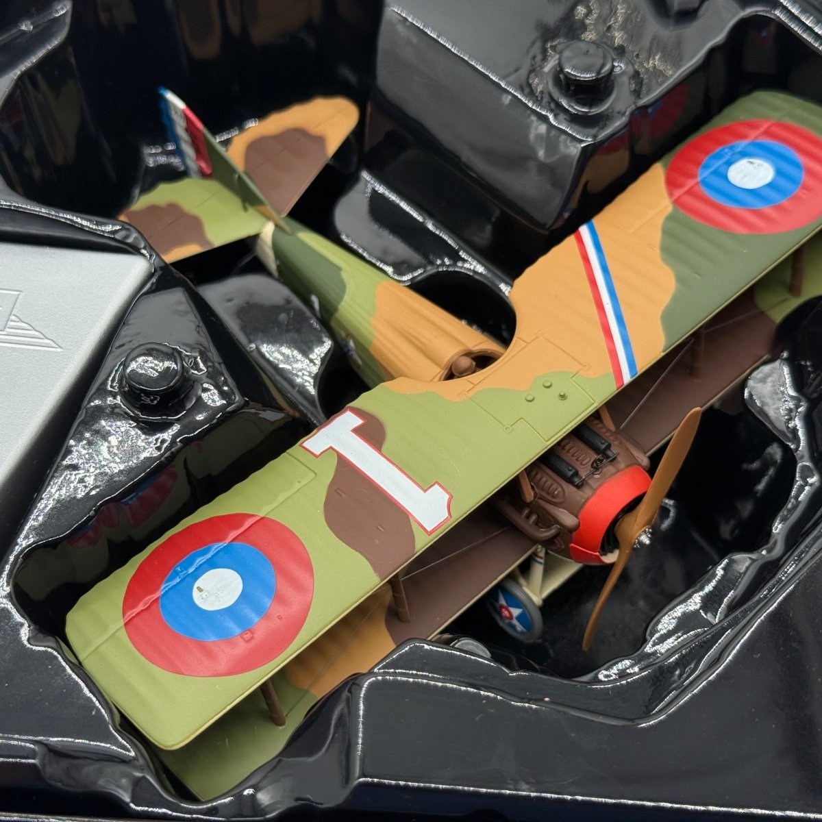 Corgi AA37903 1:48 SPAD S.XIII US Army 94th Aero Sqn Eddie Rickenbacker France 1918 - Corgi