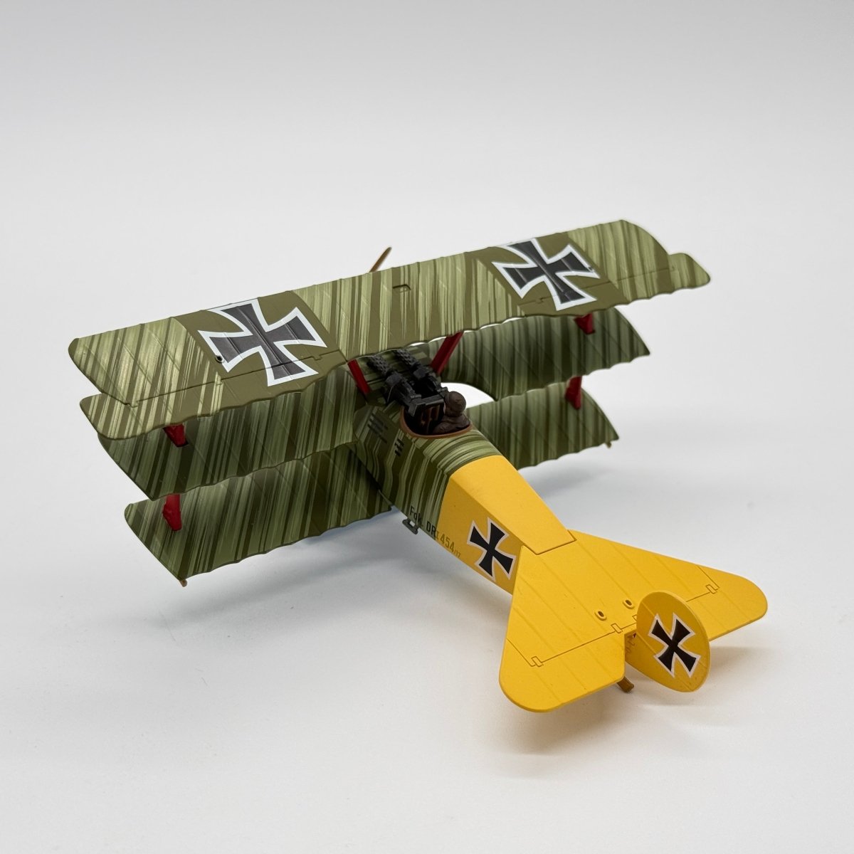 Corgi AA38302 1:48 Fokker Dr.I Triplane Luftstreitkräfte Jasta 11 Lothar von Richthofen 1918 - Corgi