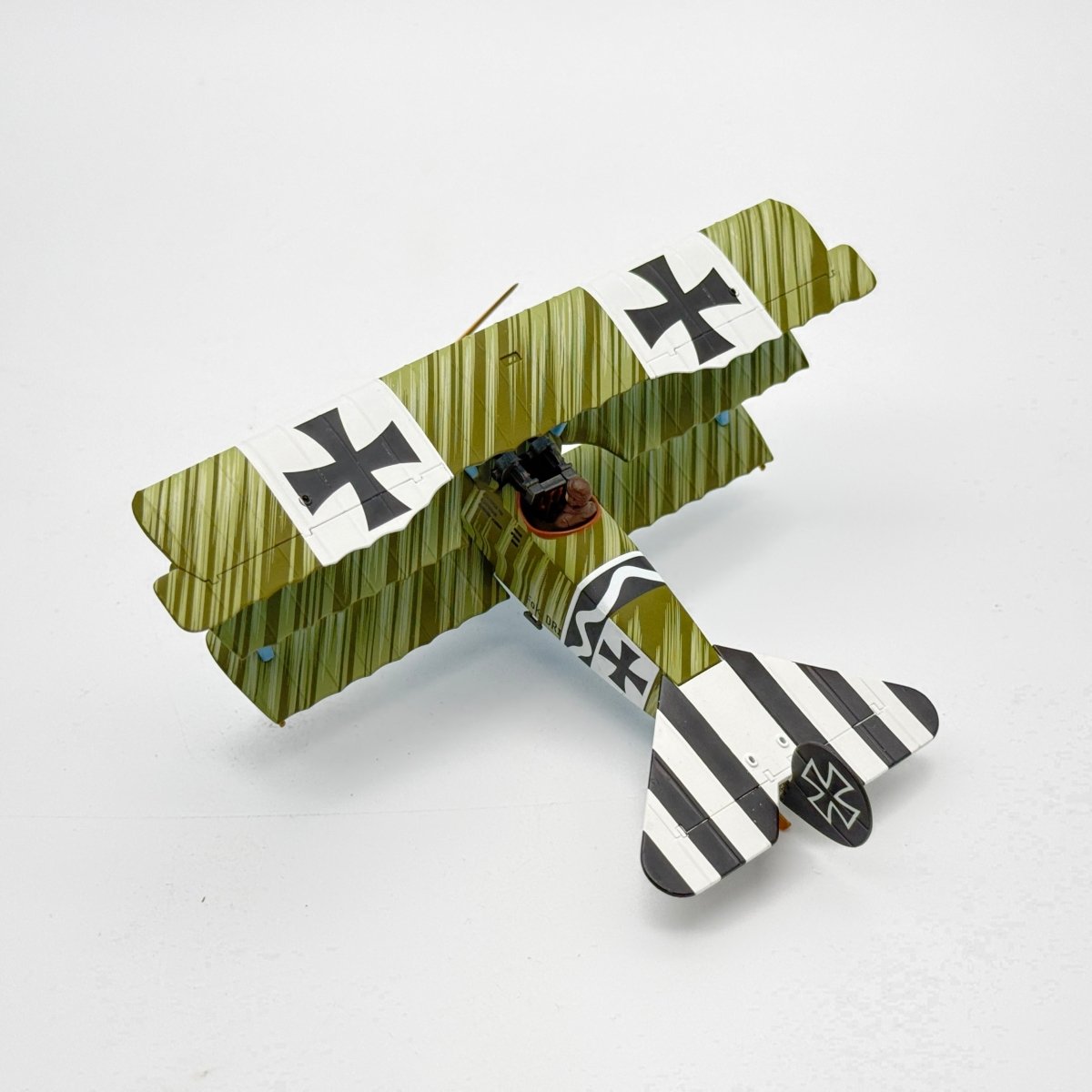Corgi AA38303 1:48 WWI Fokker Dr.I Johannes Janzen Jasta 6 March 1918 - Corgi