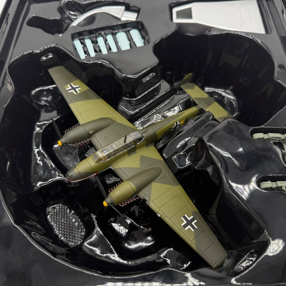 Corgi AA38501 1:72 Messerschmitt Bf 110C Luftwaffe ZG 76 Hans-Joachim Jabs 1940 - Corgi