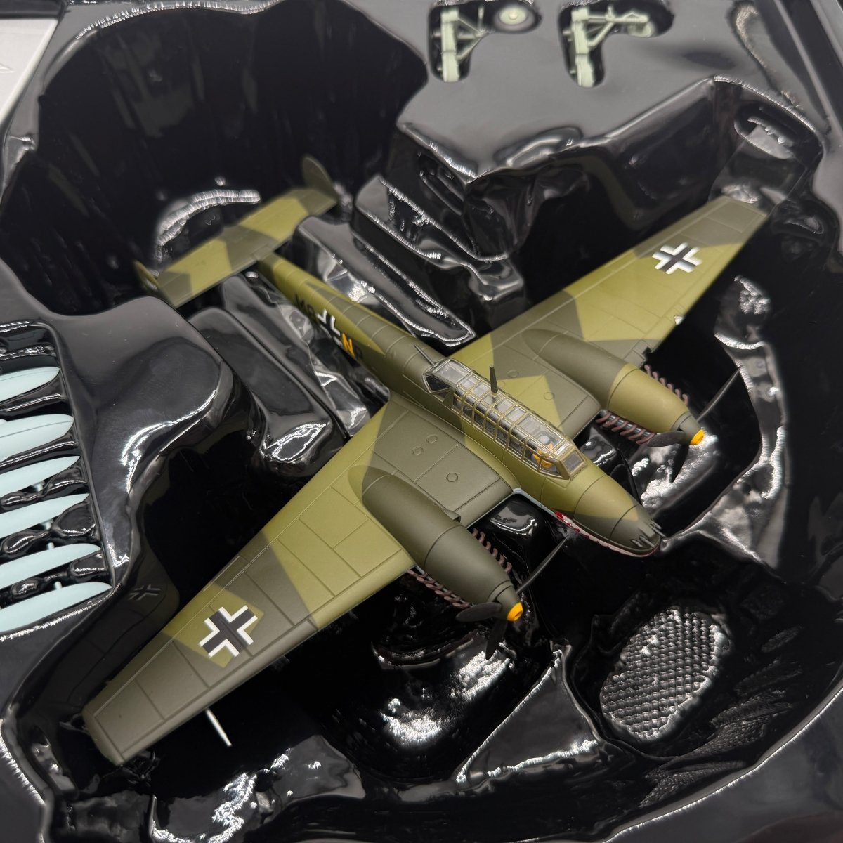 Corgi AA38501 1:72 Messerschmitt Bf 110C Luftwaffe ZG 76 Hans-Joachim Jabs 1940 - Corgi