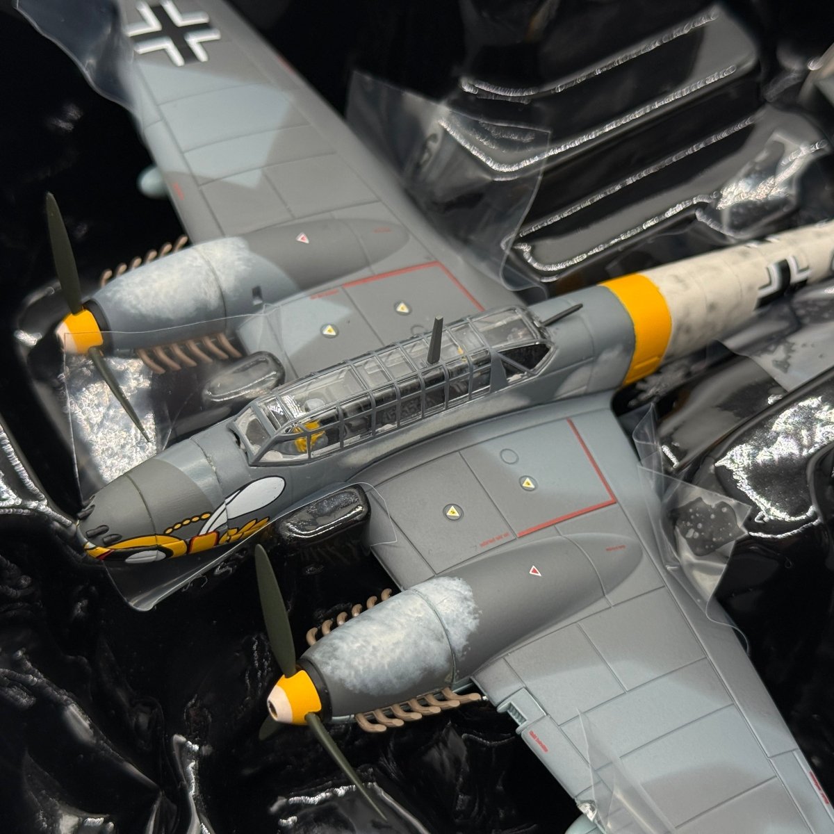 Corgi AA38506 1:72 Messerschmitt Bf 110C Luftwaffe KG 210 Russian Front Winter 1941 - Corgi