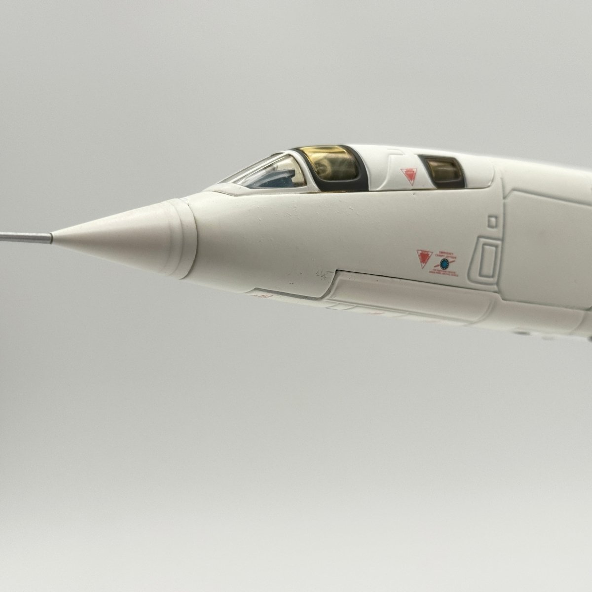 Corgi AA38601 1:72 BAC TSR.2 Prototype 1 XR219 A&AEE Boscombe Down 1964 - Corgi