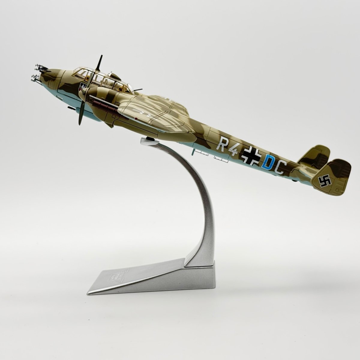 Corgi AA38802 1:72 Dornier Do 215B-5 R4+DC Helmut Lent NJG 2 Holland 1942 - Corgi