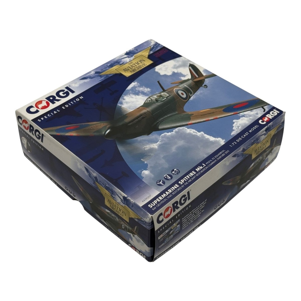 Corgi AA39207 1:72 Supermarine Spitfire Mk I P9374 J Peter Cazenove 92 Sqn 1940 - Corgi