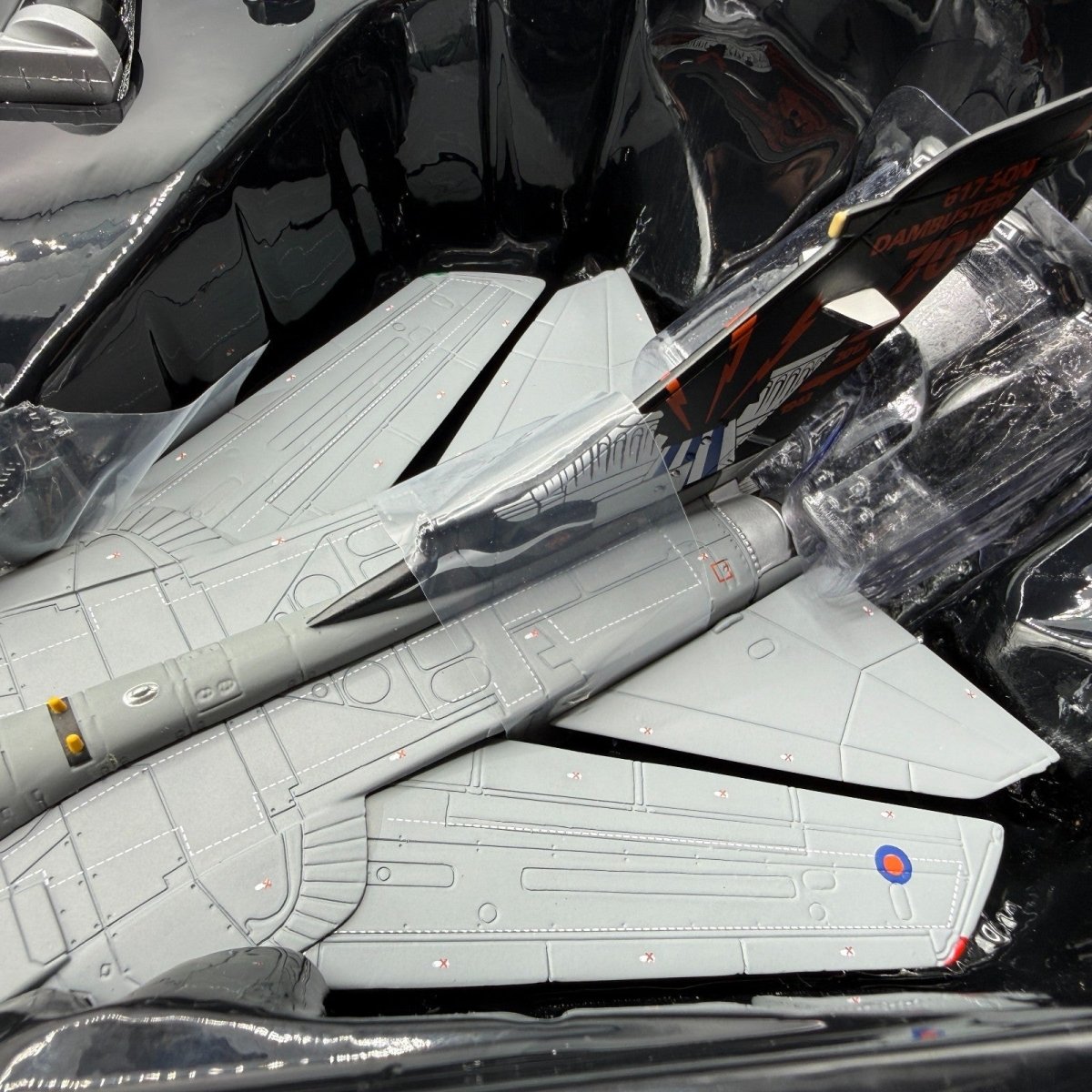 Corgi Aviation 1:72 AA33614 Tornado GR4, 617 Sqn 'Dambusters 70th Anniversary' - Corgi