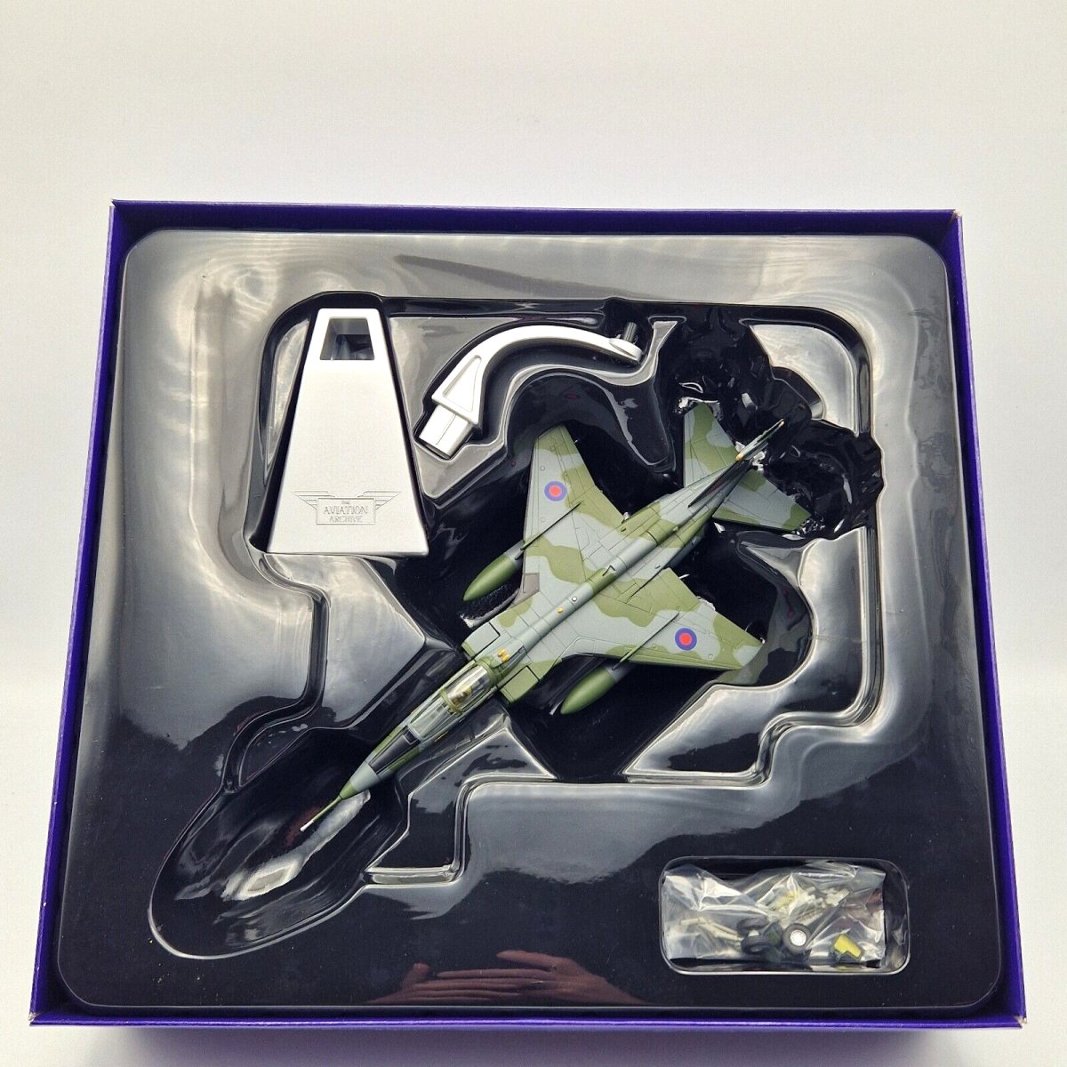 Corgi Aviation Archive 1:72 Sepecat Jaguar Gr1 2 Sqn Raf Laarbruch 1987 AA35413 - Corgi