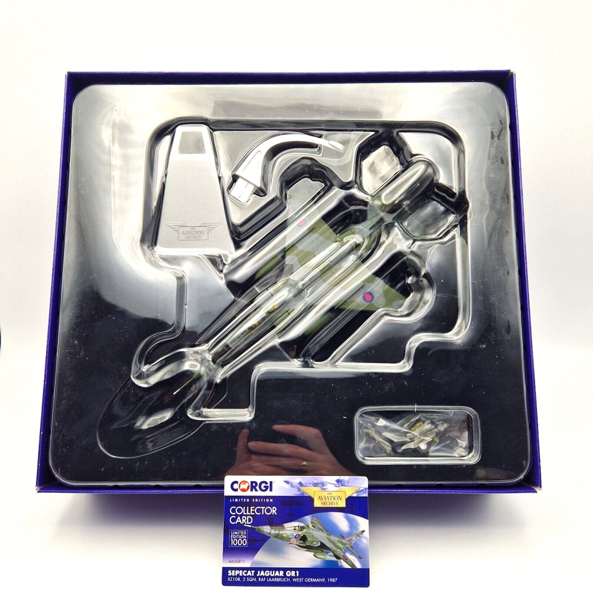 Corgi Aviation Archive 1:72 Sepecat Jaguar Gr1 2 Sqn Raf Laarbruch 1987 AA35413 - Corgi