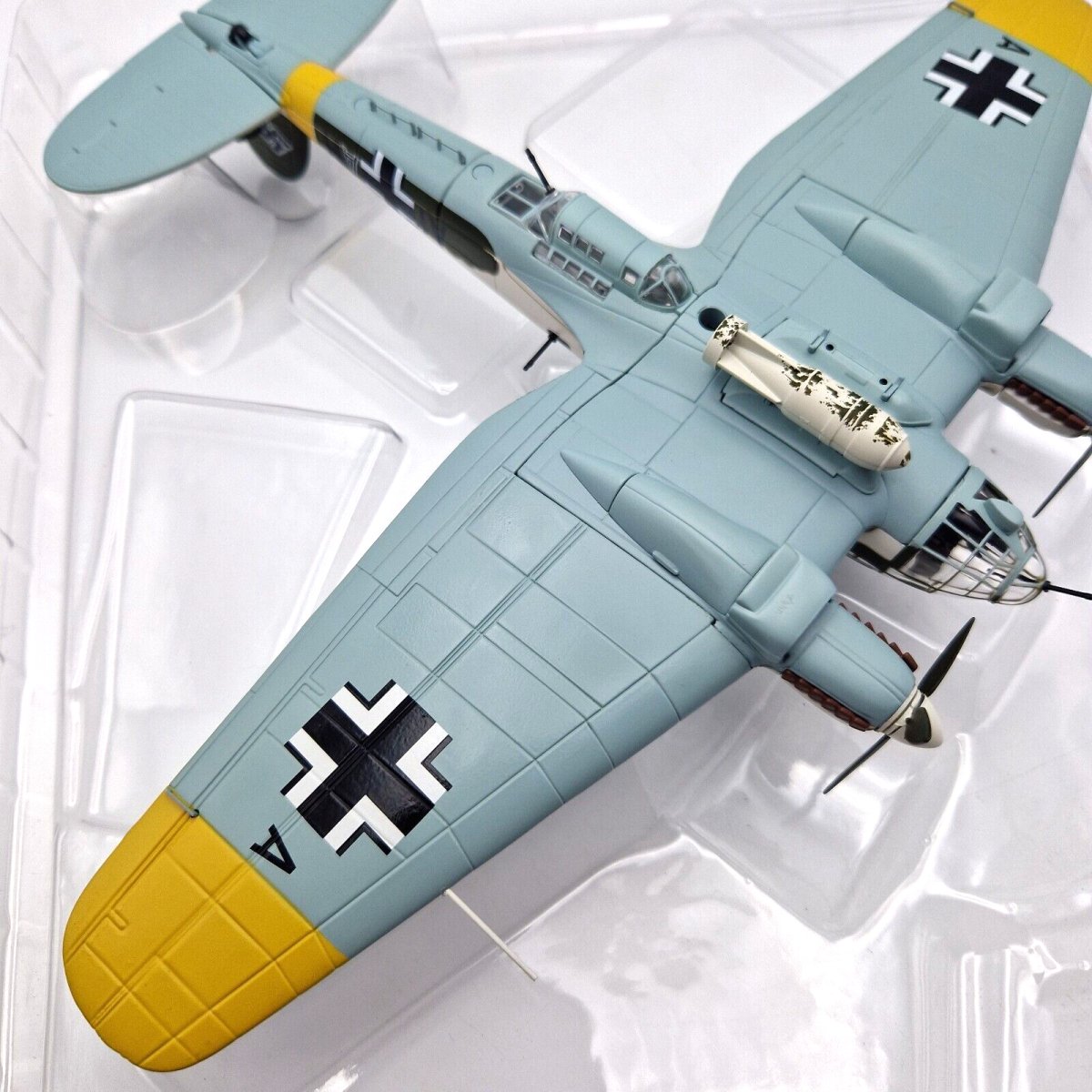 Corgi Aviation Archive 1:72 He111H - 5, Condorlegion, Italy, 1942 Diecast Plane AA33713 - Corgi
