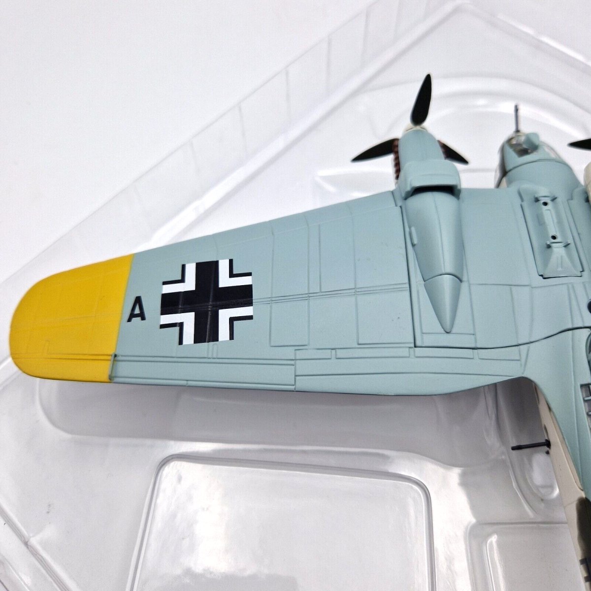 Corgi Aviation Archive 1:72 He111H - 5, Condorlegion, Italy, 1942 Diecast Plane AA33713 - Corgi