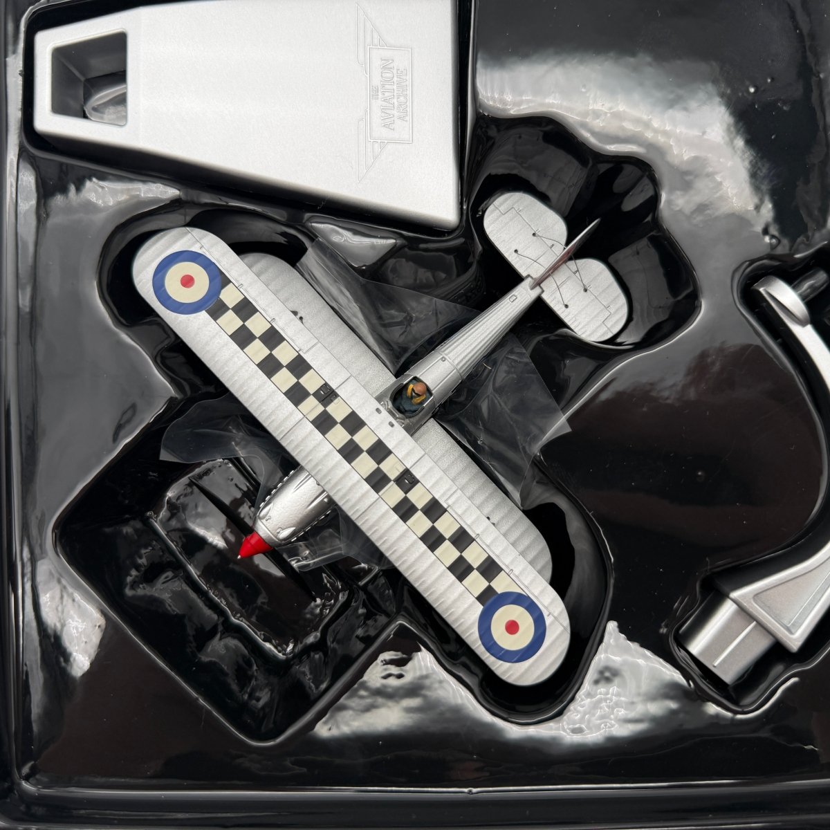 Corgi Aviation AA27301 1:72 Hawker Fury Mk I Historic Aircraft K5674 - Corgi