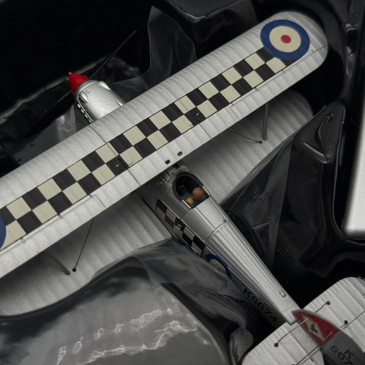 Corgi Aviation AA27301 1:72 Hawker Fury Mk I Historic Aircraft K5674 - Corgi