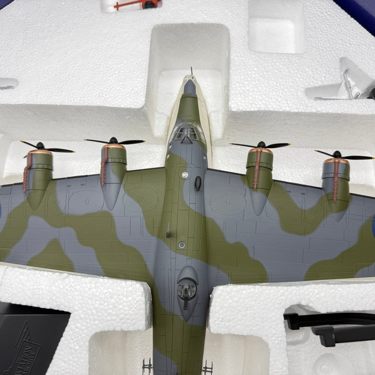 Corgi Aviation AA27501 1:72 Sunderland Mk III EJ134 - Corgi
