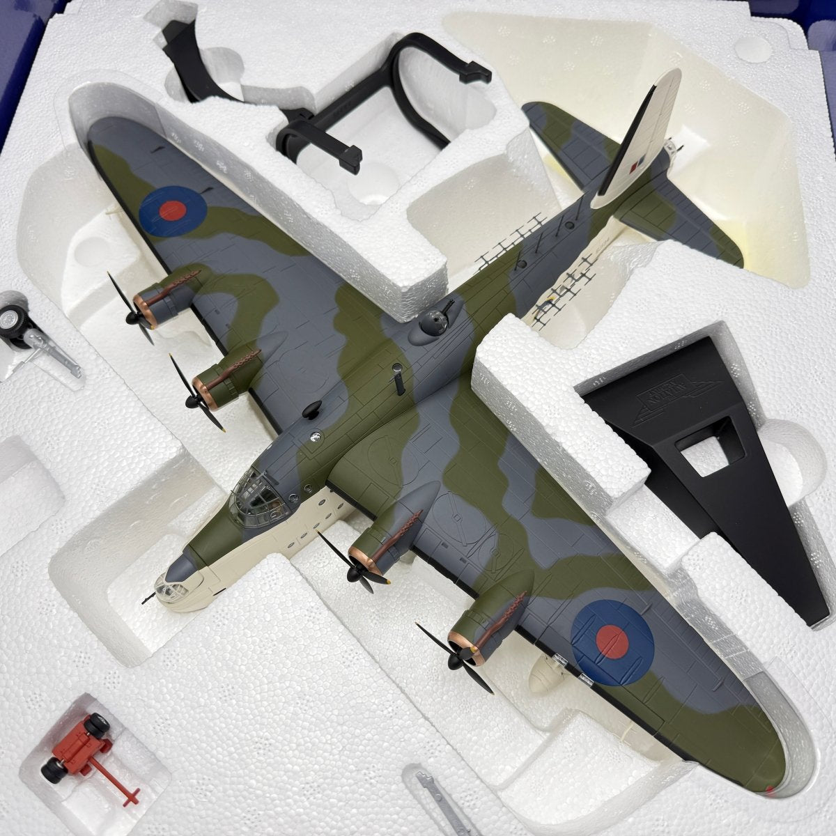 Corgi Aviation AA27501 1:72 Sunderland Mk III EJ134 - Corgi