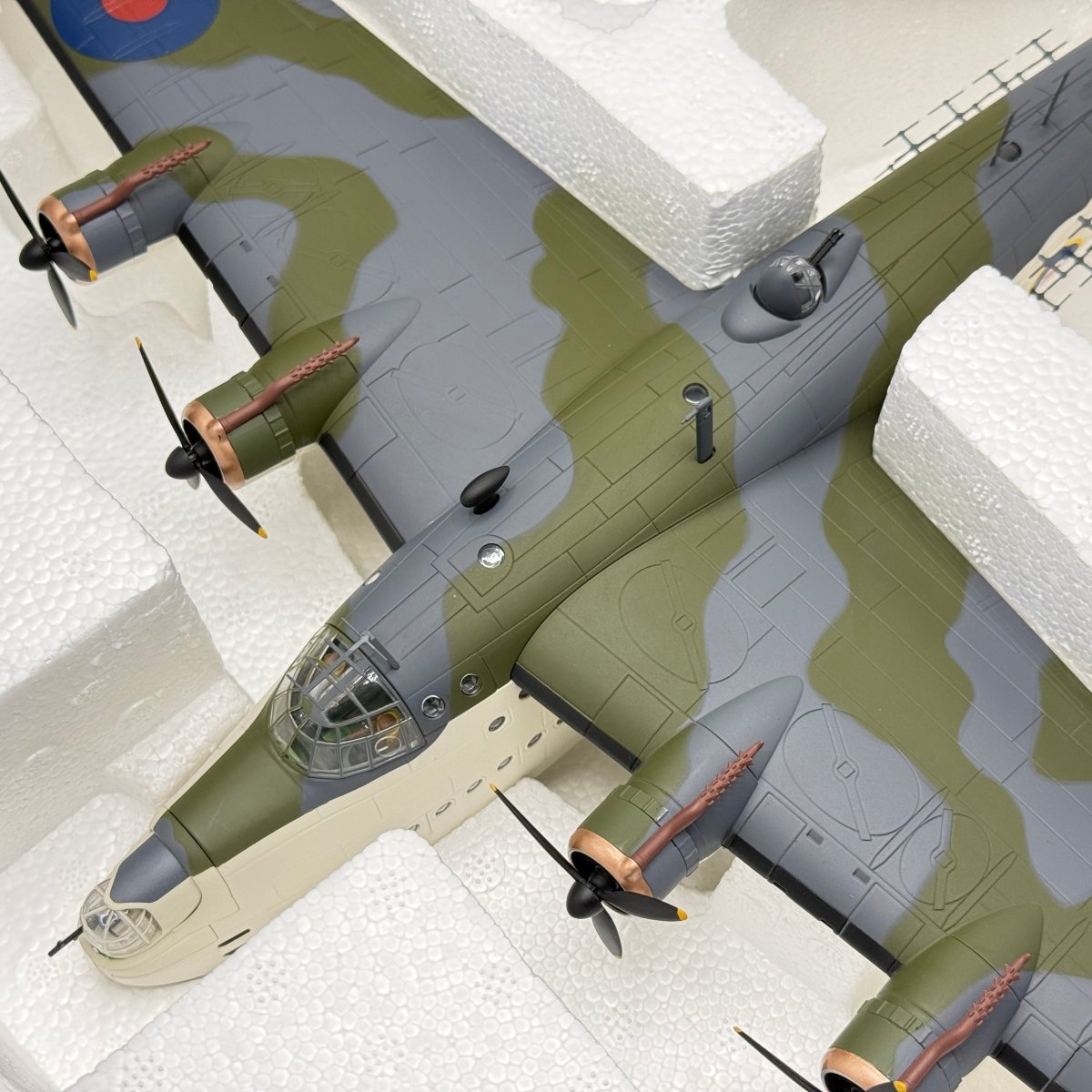 Corgi Aviation AA27501 1:72 Sunderland Mk III EJ134 - Corgi