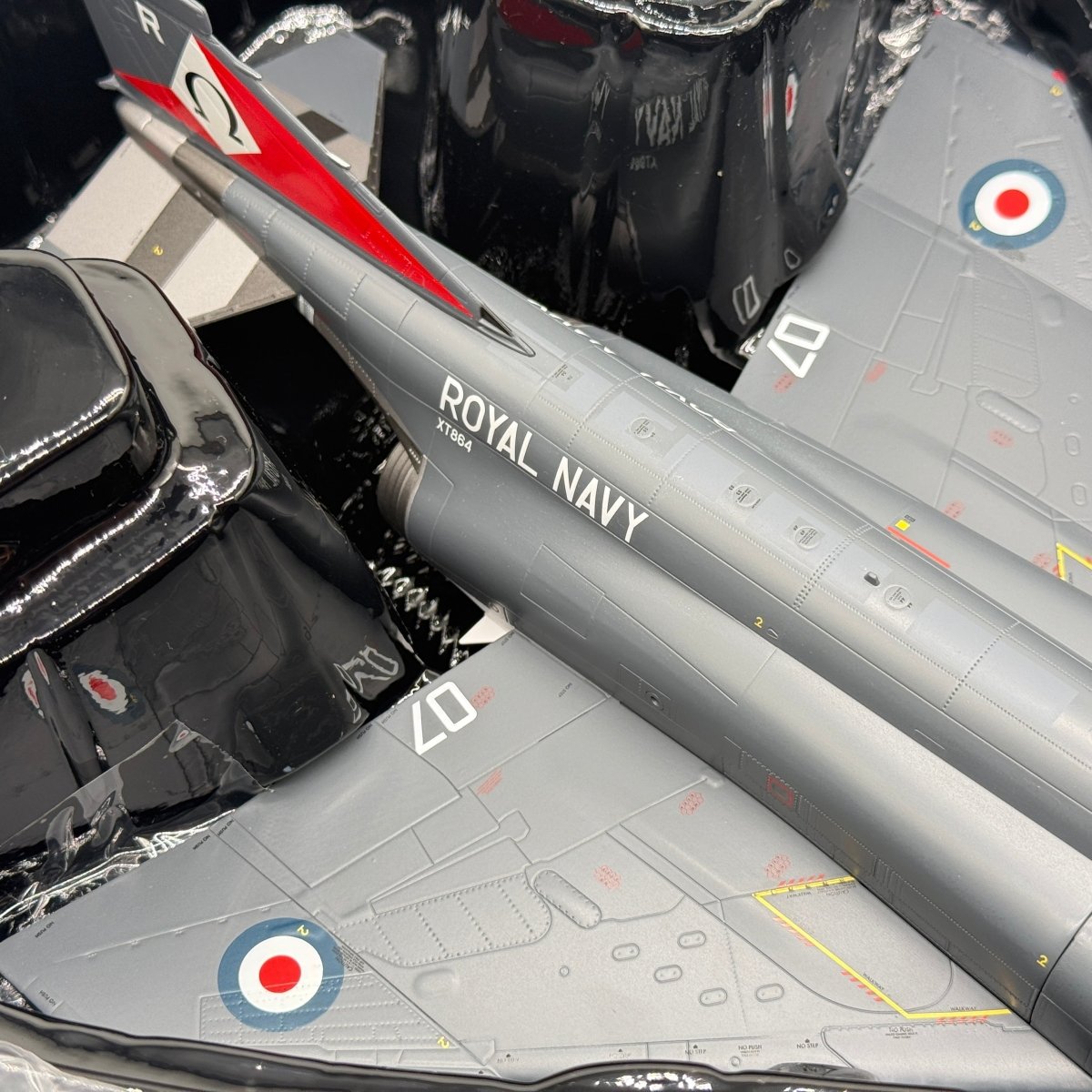 Corgi Aviation AA27901 1:48 F - 4K Phantom FG.Mk 1 Ark Royal - Corgi