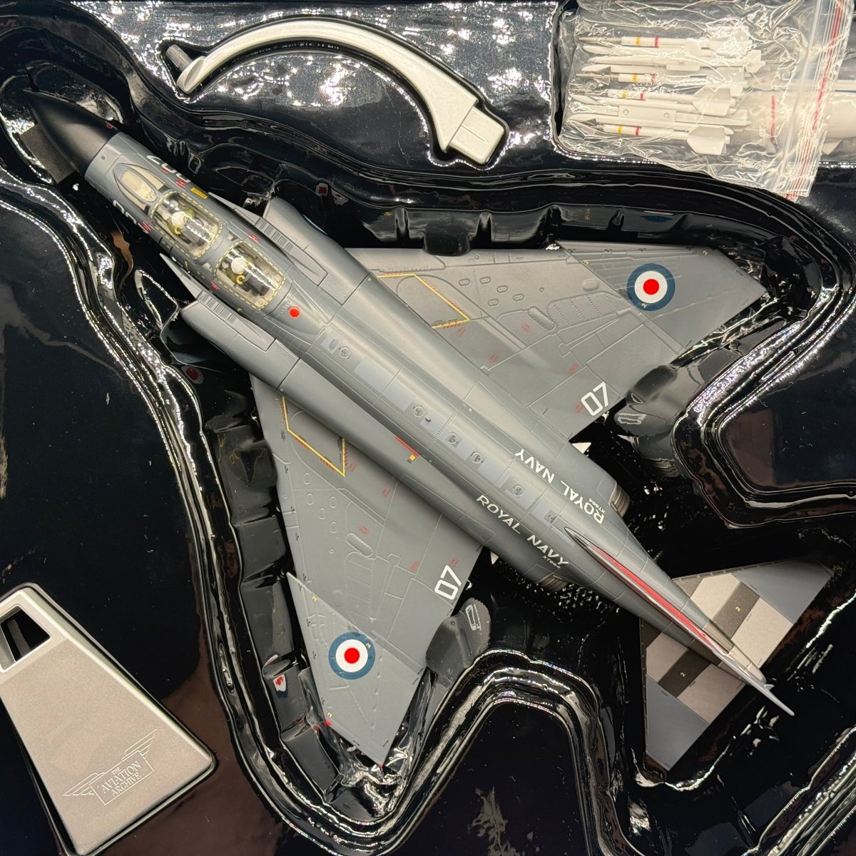 Corgi Aviation AA27901 1:48 F - 4K Phantom FG.Mk 1 Ark Royal - Corgi