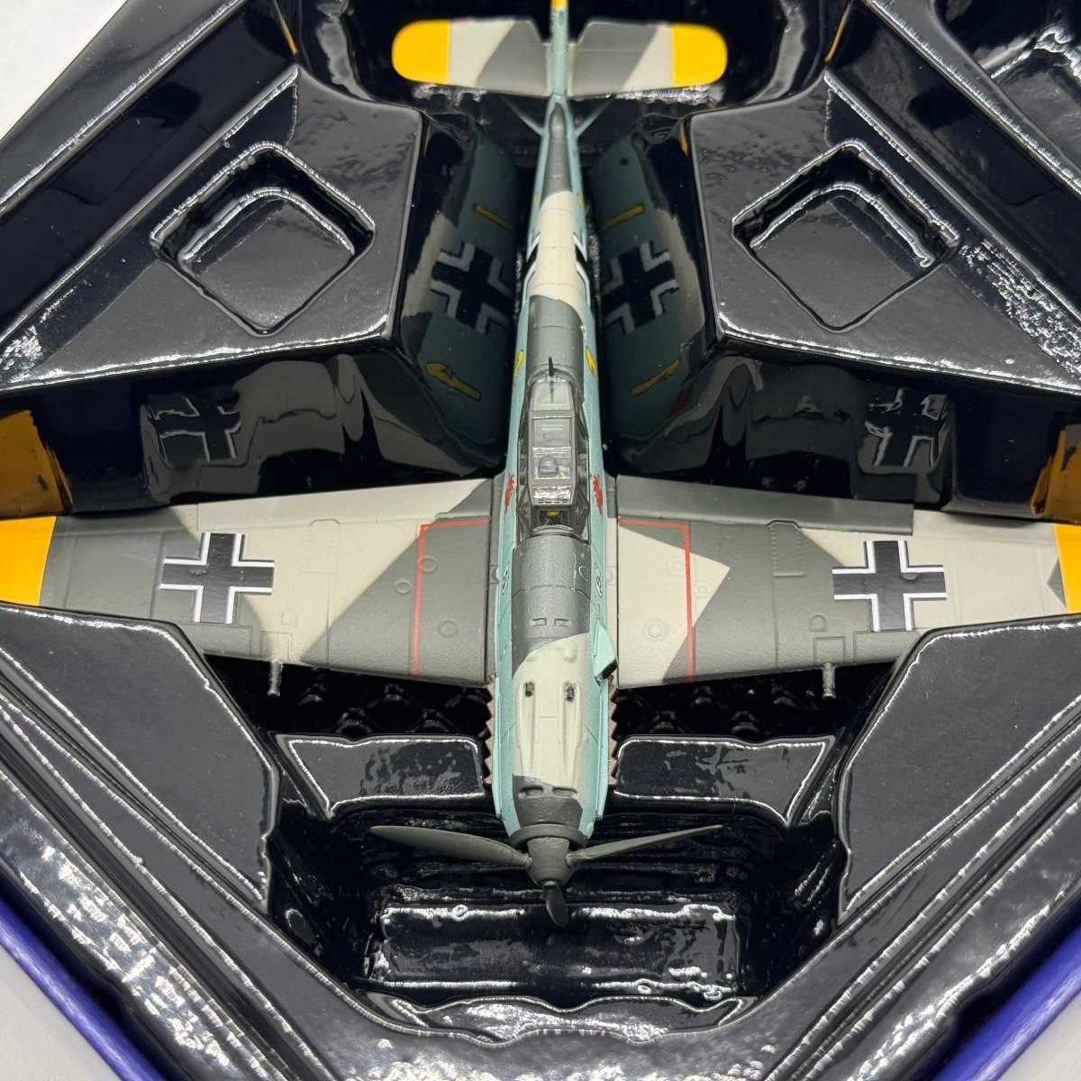 Corgi Aviation AA28004 1:72 Messerschmitt Bf 109E Yellow 1 JG 26 BoB 1940 - Corgi