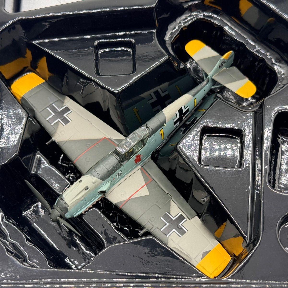 Corgi Aviation AA28004 1:72 Messerschmitt Bf 109E Yellow 1 JG 26 BoB 1940 - Corgi