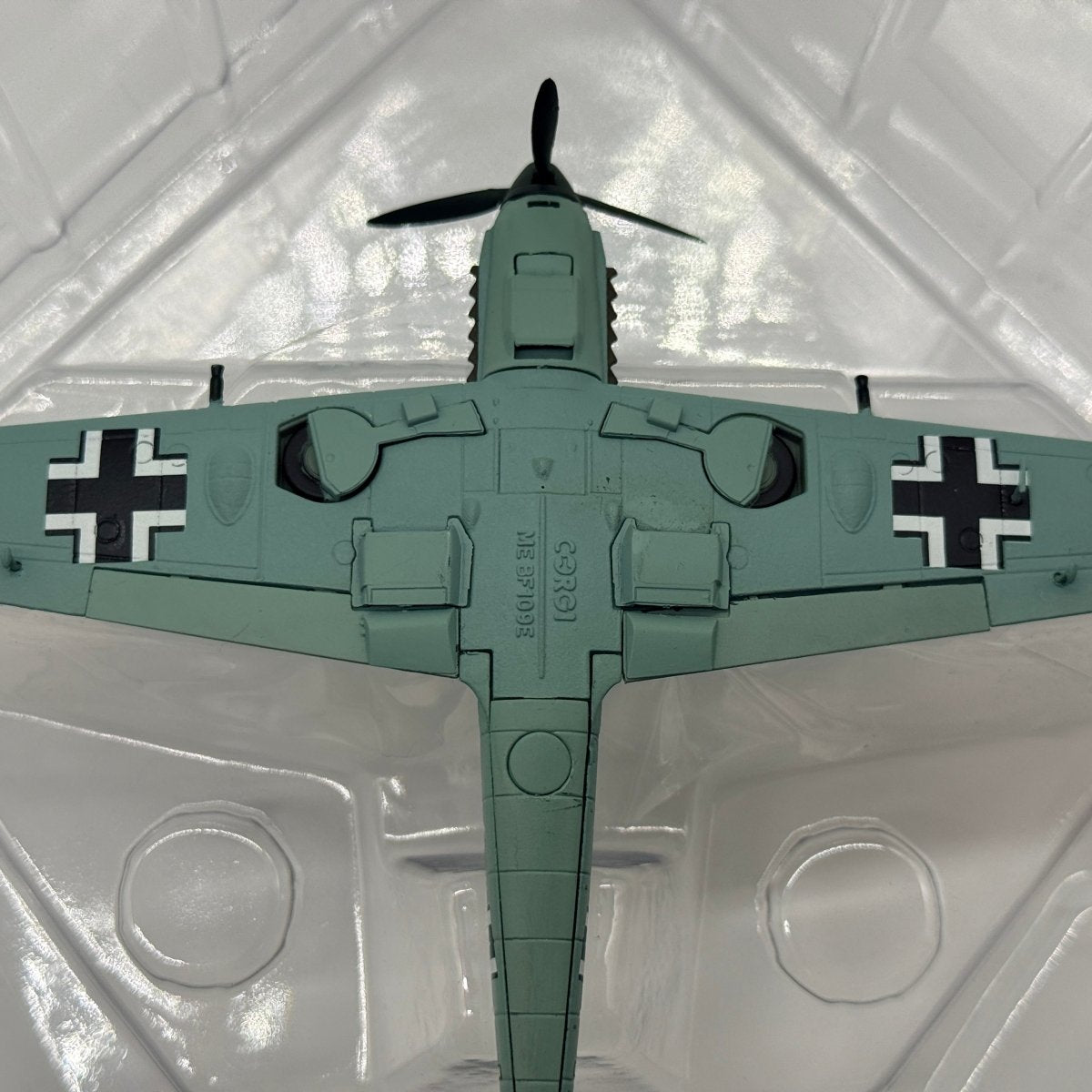 Corgi Aviation AA28004 1:72 Messerschmitt Bf 109E Yellow 1 JG 26 BoB 1940 - Corgi