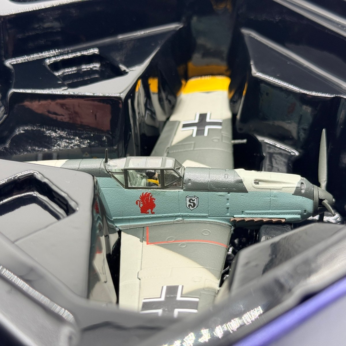 Corgi Aviation AA28004 1:72 Messerschmitt Bf 109E Yellow 1 JG 26 BoB 1940 - Corgi