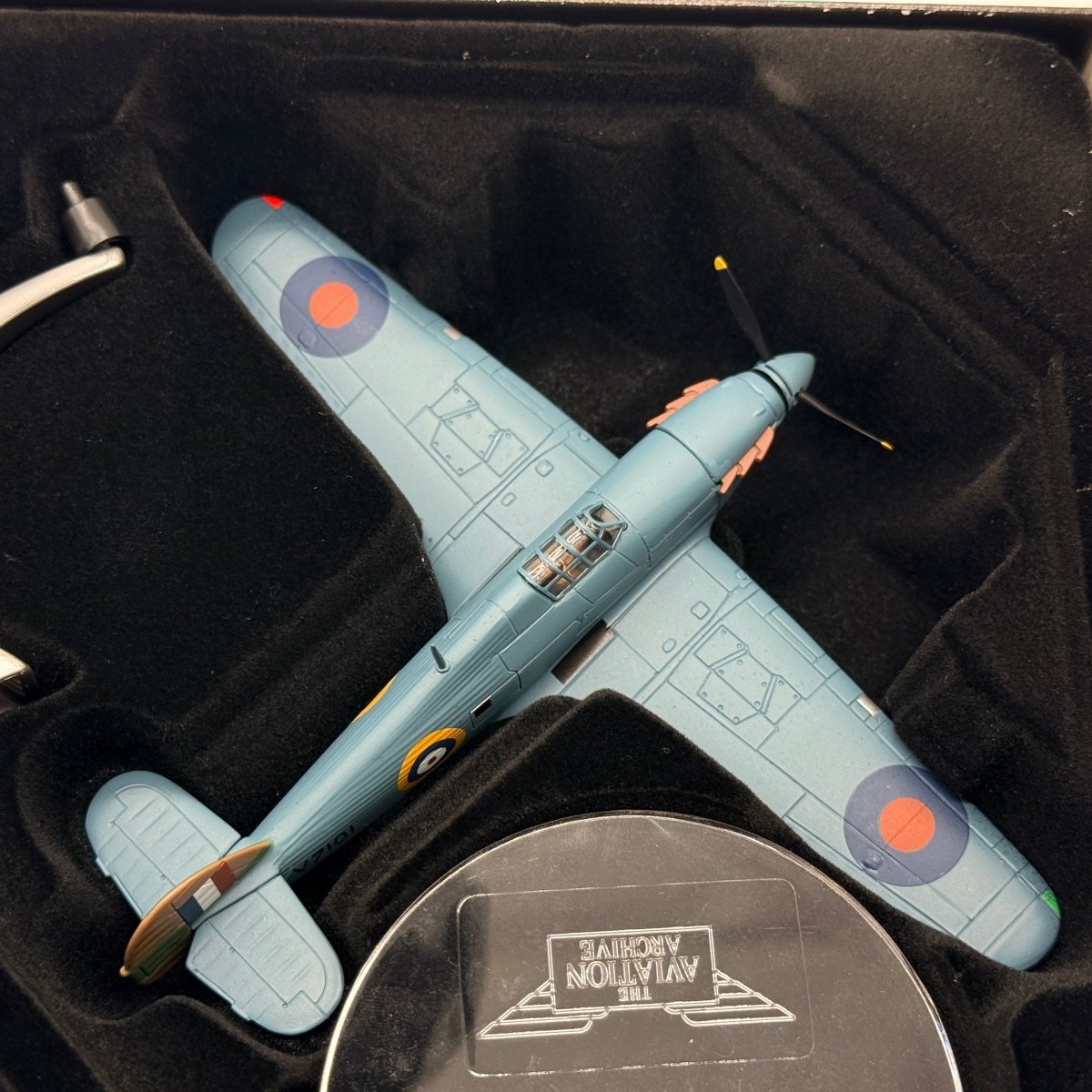 Corgi Aviation AA32014 1:72 Hawker Hurricane Mk I V7101 Malta 1941 - Corgi