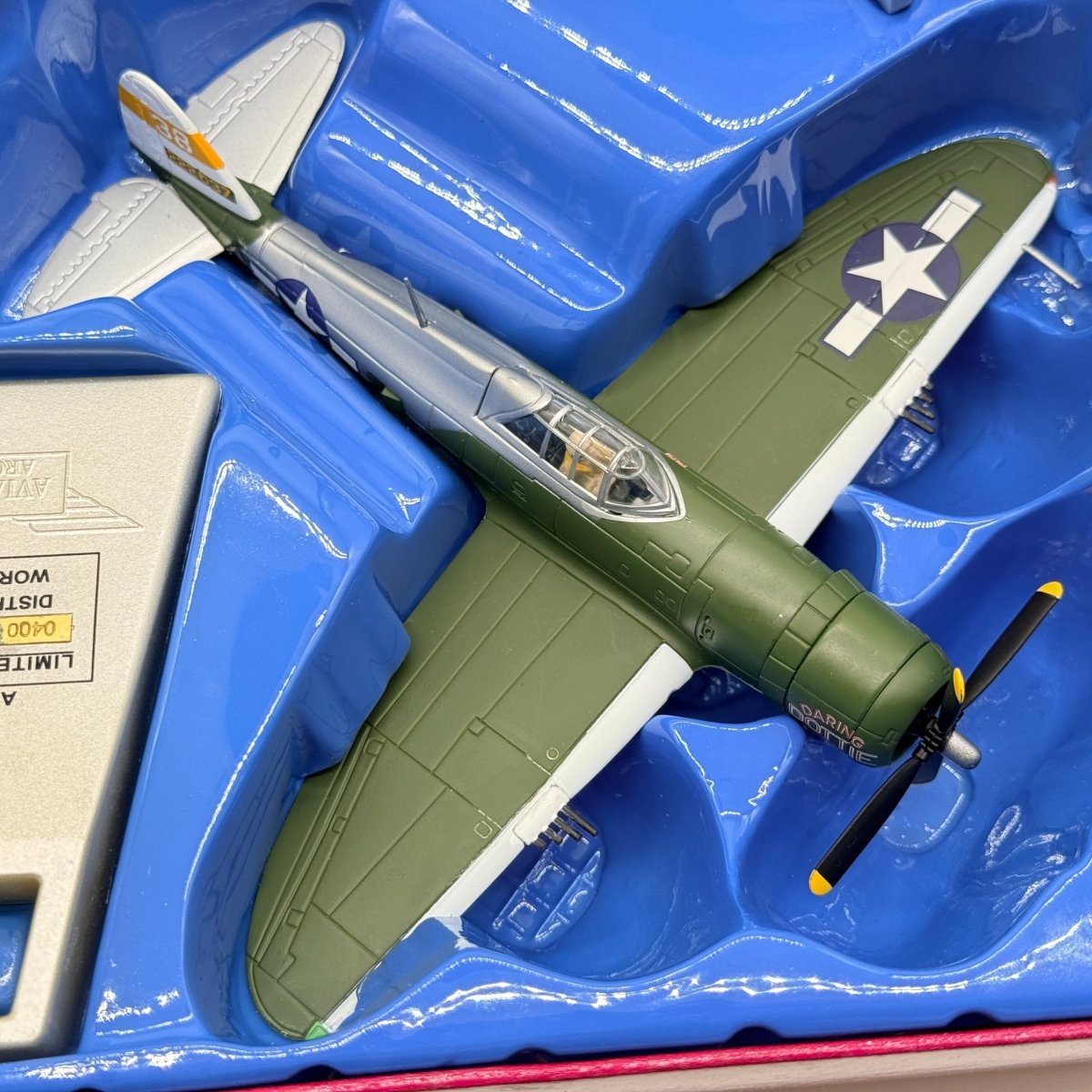 Corgi Aviation AA33812 1:72 Republic P - 47D Thunderbolt Daring Dottie III 1944 - Corgi