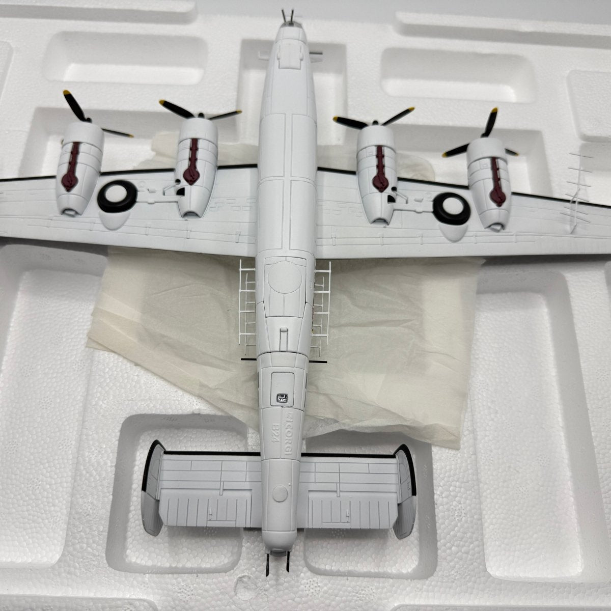 Corgi Aviation AA34005 1:72 Consolidated B - 24D Liberator RAF No.120 Sqn - Corgi