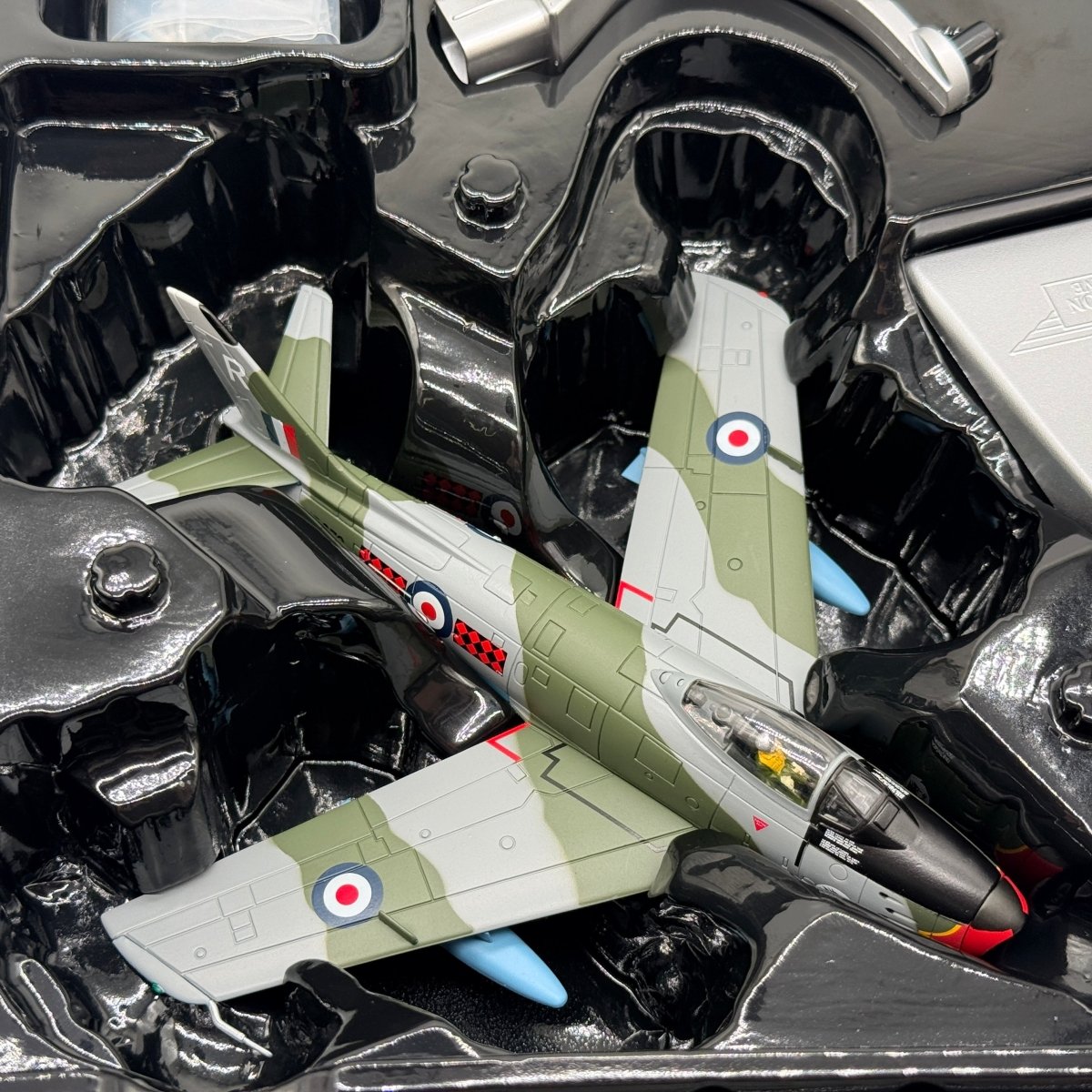 Corgi Aviation AA35813 1:72 North American F - 86 Sabre RAF No.234 Sqn 1954 - Corgi